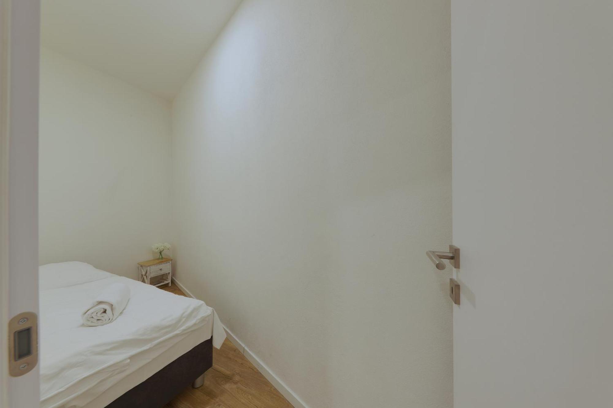Shone Apartment Old Town 2 Bedroom Bratislava Exterior foto